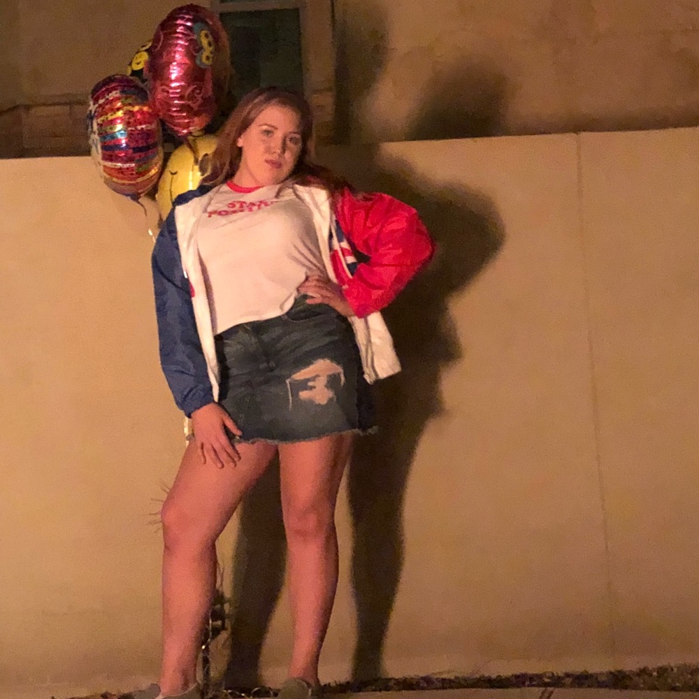 Meet your Posher, Jaya